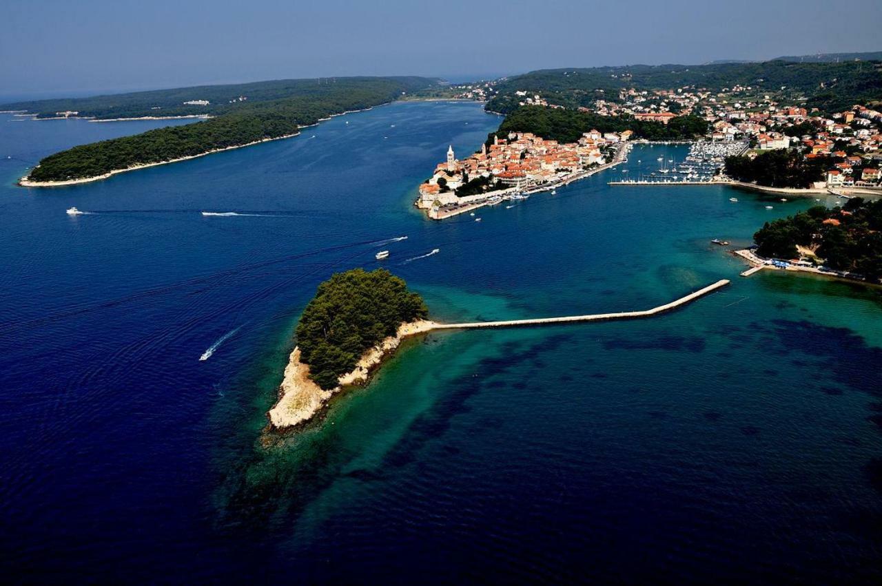 Apartment Annabela Banjol Εξωτερικό φωτογραφία