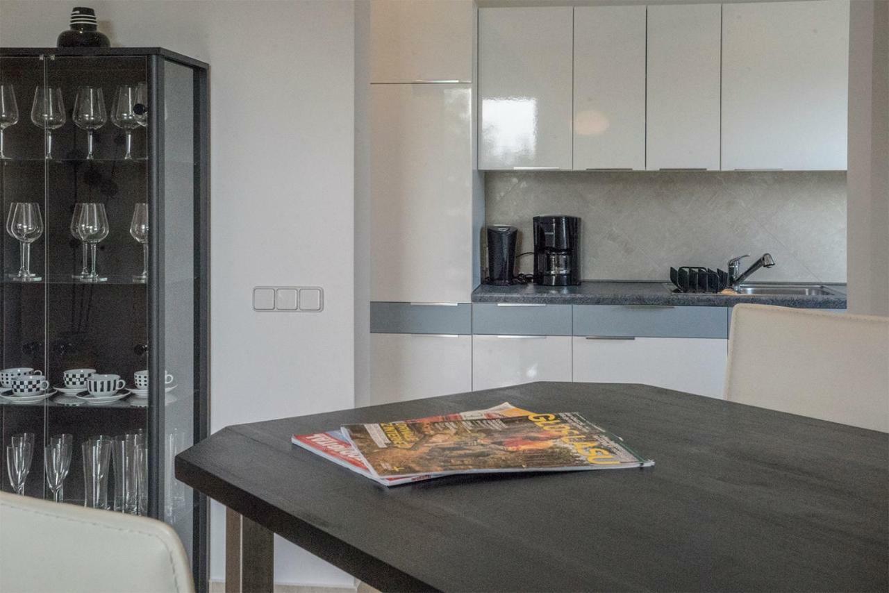 Apartment Annabela Banjol Εξωτερικό φωτογραφία